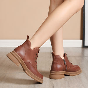 Botines de Invierno de Lujo para Mujer, Botas de Cuero Blanco de Corte Bajo con Suela Suave, Parte Superior de Cuero Vacuno y Forro de Piel - Product Image 1