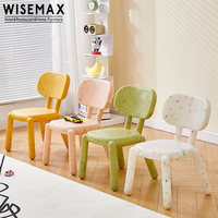 WISEMAX FURNITURE Meubles de salon modernes Chaise empilable en plastique PP blanc à faible hauteur Chaise de salle à manger pour enfants sans accoudoirs pour la maison
