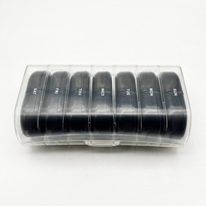 Organisateur de pilules hebdomadaire 2024 AM/PM avec 7 compartiments quotidiens pour ranger les vitamines - Product Image 4