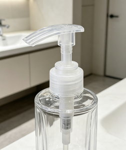 Dispensador de plástico con bomba de bloqueo izquierda/derecha antivuelco para jabón de manos, loción corporal y botellas de cosméticos. - Product Image 4