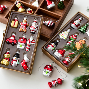 Joyeux Noël : Ornements de Noël en vitrail, pendentifs Père Noël et Bonhomme de neige, décorations modernes à suspendre - Product Image 1