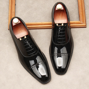 Chaussures en cuir véritable à enfiler avec sangle réglable et soutien stable, imperméables, à bout pointu, décontractées et habillées pour hommes - Product Image 5