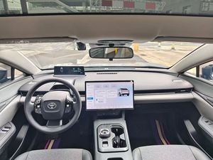 Toyota BZ5 550 2025 Sedán Eléctrico de Nueva Energía de Largo Alcance, <span class=keywords><strong>Coche</strong></span> Usado Automático con Conducción Inteligente JOY, LHD, Stock Disponible - Product Image 5