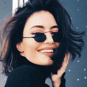 Lunettes de soleil rondes rétro en métal style punk pour femmes, avec logo personnalisé, collection 2025 - Product Image 4