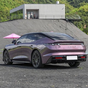 Sedán de Lujo de 5 Plazas de Alta Velocidad, Vehículo de Nueva Energía con 1400 KM de Autonomía, Auto Híbrido Eléctrico Lynk&Co 10 EMP - Product Image 3