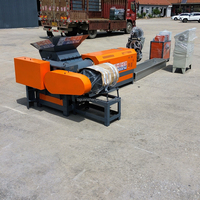 Combien coûte une machine à granulés de régénération des déchets plastiques. Granulateur de coton perlé granule plastique faisant la machine