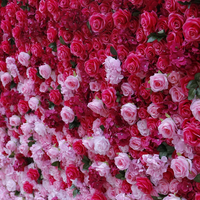 Décoration de mariage : Mur de fleurs artificielles en soie dégradées, toile de fond murale de fleurs rouge et rose vif pour la décoration de mariage
