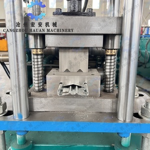 Máquina Formadora de Estantes de Alta Resistencia Totalmente Automática con Bomba de Engranajes, Rodamiento, Motor PLC - Fácil Operación, 5 Años de Garantía - Product Image 2