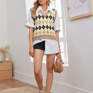 Wholesale High Quality Custom Cotton V Neck Sleeveless Knitted Women <strong>Argyle</strong> Vest <strong>Sweater</strong> - Product Image 4