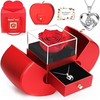 Fête des Mères Saint Valentin Anniversaire Pomme Style Bijoux Ornement Rose Savon Fleur Anneau Collier Boîte D'emballage