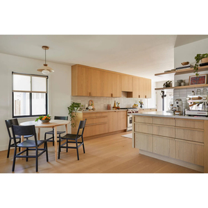 Vermonhouzz Armadio su Misura in Rovere Chiaro Resistente all'Umidità Collezione 2026 con Bordo Impermeabile per Cucine in Zone Umide - Product Image 2