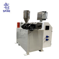 Machine d'extrusion à vis simple automatique Spire pour la production de barres et de profilés en plastique PP/PE/UPVC/ABS/XPS
