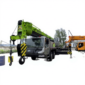 Grúa Móvil Zoomlion de 50 Toneladas Usada, Altura de Elevación de 3000m, Motor y Caja de Cambios de Bomba, 2022, 0-2000 Horas, CN - Product Image 4