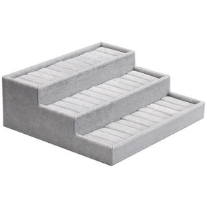 Présentoir Organisateur de Bagues et Bracelets pour Enfants AURORA de Luxe Léger à Trois Niveaux en Gros - Product Image 4