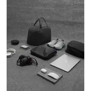 Bolsa de fin de semana urbana impermeable, merchandising sostenible - Product Image 3