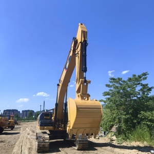 Excavatrice sur chenilles d'occasion CAT320D 20 tonnes du Japon à prix abordable – Équipement de terrassement lourd d'occasion CAT 320D 320GC à vendre - Product Image 4