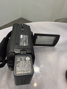 Bon état pour caméscope professionnel FDR-AX45 <span class=keywords><strong>4K</strong></span> CMOS SD avec écran de 3,0 pouces et zoom optique 10x-20x - Product Image 4