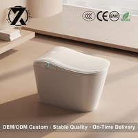 Nouvelle conception de cuvette de toilette intelligente en céramique, WC intelligent, bidet, articles sanitaires, salle de bain automatique avec réservoir d'eau