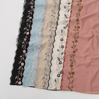 Hijab Nuosha OEM avec broderie florale et bord ondulé, élégant foulard long pour femmes musulmanes