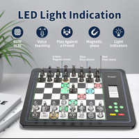 Échiquier Électronique IA Jeu d'Échecs Pièces en Cristal de Luxe Système d'Apprentissage Intelligent Set d'Échecs Électronique pour Débutants Cadeaux Enfants
