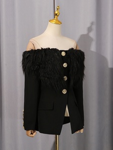 <span class=keywords><strong>Blazer</strong></span> noir pour femme A11226, épaules dénudées, avec garniture en plumes, grands boutons décoratifs, veste de soirée formelle - Product Image 4