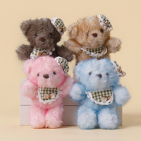 En gros, Ours en peluche de 14 cm, pendentif porte-clés, mascotte OEM, avec bavoir à carreaux, pour machine à griffes