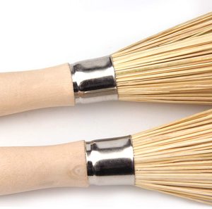 Brosse à wok et fouet de nettoyage en bambou naturel traditionnel, écologique, durable, 24 cm, outil de cuisine - Product Image 4