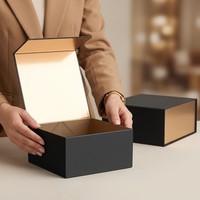 Boîte cadeau rigide de style livre personnalisée avec doublure en velours noir, emballage de luxe pour le thé et les cosmétiques