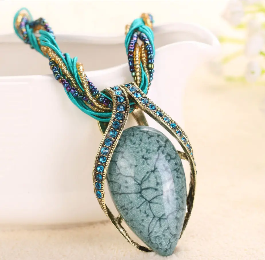 HPY003 Trade assurance 2020 latest design retro necklace Bohemian vintage natural stone necklace Europe charm women jewelry