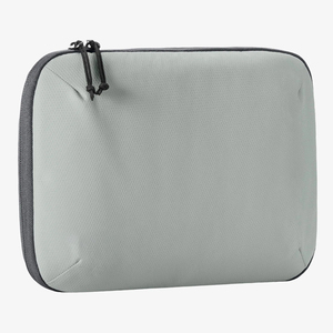 Customized Compact Minimalist Tech Case Charger Cable Bag Electronic Accessories Nylon Organizer Bag Mouse Holder for Traveling - Product Image 2