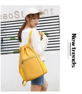 Sac à cordon pliable en polyester personnalisé, imperméable, pour le sport, la salle de sport, résistant à l'eau, pour les sacs à cordon décontractés, sac à dos - Product Image 4