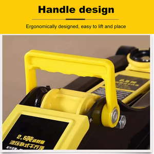 Carretilla Hidráulica de Bajo Perfil de 2.5 Toneladas para Servicio en Piso / Con Estuche de Transporte Moldeado por Soplado, Capacidad de 5000 Lb, Elevación Rápida - Product Image 4