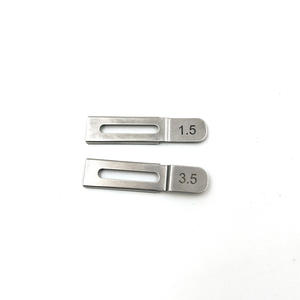 Machine à coudre industrielle à 1 aiguille à point noué Nouvelle barre de guidage de quilting à coutures couvertes Guide de <span class=keywords><strong>couture</strong></span> français/pièces de machine à vêtements de règle - Product Image 4