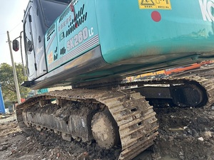 L'excavatrice d'occasion SK260LC de Shengang est en excellent état pour les travaux routiers et l'excavation de terrains. - Product Image 5