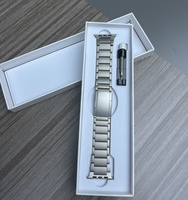 Bracelet de luxe respirant en titane de grade 2 pour montre connectée Ultra 49 mm, fermoir magnétique