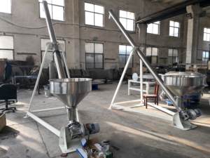 Horizontale Silo <span class=keywords><strong>Auger</strong></span> Spiraal Transportband Met Crusher Machine Stalen Food Grade Buisschroef Feeder Transporteurs Met Snelheidscontrole - Product Image 6