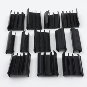 EPDM C <span class=keywords><strong>J</strong></span> Forma Contenedor Camión Puerta PVC Tira de sellado de goma Refrigerador Congelador Camión Junta de sellado de puerta de goma - Product Image 3