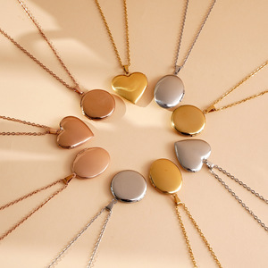 Collana Minimalista con Ciondolo a <span class=keywords><strong>Cuore</strong></span> e Rotondo in Acciaio Inossidabile, Gioielli Commemorativi Personalizzabili con Foto Incisa, Fornitura all'Ingrosso - Product Image 2