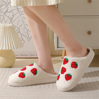 Pantoufles d'intérieur en peluche à bout fermé pour Noël, motif personnalisé, mignonnes, pour l'hiver, pour femmes et hommes, vente en gros