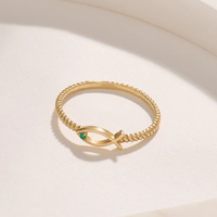 Anillo Cristiano de Oro Macizo Chapado con Diseño Delicado de Pez, Anillo de Declaración con Pequeño Esmeralda Ichthus, Ideal para Regalo