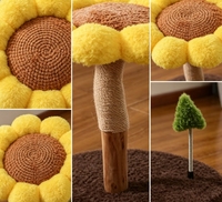 Griffoir pour chat en bois naturel Sunflower avec perchoir en peluche en forme de fleur et mini-arbre vert décoratif, petit mobilier pour chat