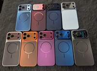 Coque de téléphone magnétique antichoc pour iPhone 17 18, en TPU+PC, avec dos en PC à paillettes fluide et protection d'objectif en acrylique, dotée de 2000 aimants