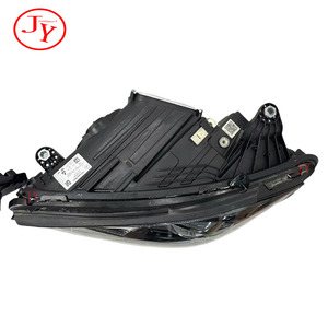 Assemblage de phare GT290LED de haute qualité avec feux arrière LED Premium lentille rouge matériau ABS tension 12V état utilisé - Product Image 6