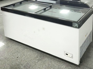 Mostrador Refrigerado de Dos Puertas para Exhibición de Comida Rápida a Baja Temperatura, Equipo de Catering en Venta - Product Image 5