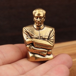 Busto de Zhou Enlai de Latón, Adorno de Escritorio, Estilo Tradicional, Figura Decorativa para Hogar u Oficina, Pieza Única - Product Image 3