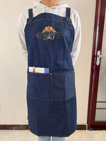 Apron Denim JM Tanpa Lengan Model Silang Punggung Unisex Dewasa Logo Kustom Transfer Panas 68x79cm Dua Kantong Tali Webbing Katun