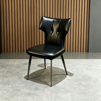 Chaise de salle à manger moderne en cuir motif patte de chat, chaise d'appoint en forme de papillon, chaise d'appoint avec pieds en métal noir pour salle à manger, cuisine, hôtel, maison