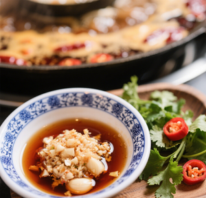 Salsa <span class=keywords><strong>de</strong></span> Chile y <span class=keywords><strong>Ajo</strong></span> <span class=keywords><strong>de</strong></span> Sichuan <span class=keywords><strong>de</strong></span> Alta Calidad Htfoodie, Venta Directa, Frijol Pixian en Botella, Condimento Premium para Hot Pot - Product Image 6