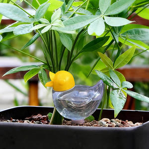 Umweltfreundliche Selbstbewässerungsspieße für Zimmerpflanzen, Vogelförmige Automatische Bewässerungskugeln, Pflanzenbewässerungsgeräte - Product Image 1