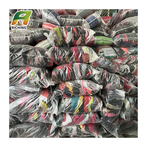 Fardos de Ropa de Segunda Mano Grado A, Ropa de Marca Usada, Proveedor de Ropa Vintage, Exportación a Mercados de Europa y Sudamérica - Product Image 1